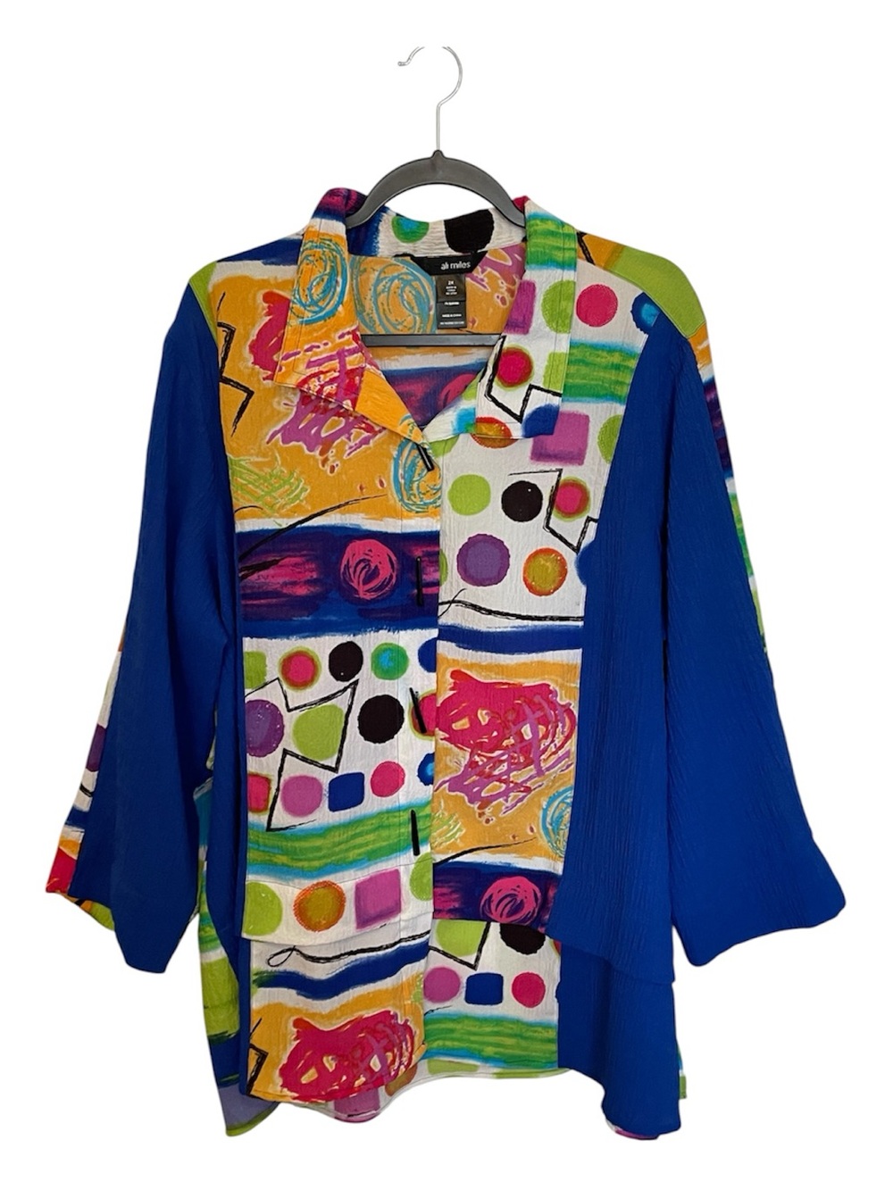 Ali miles Top